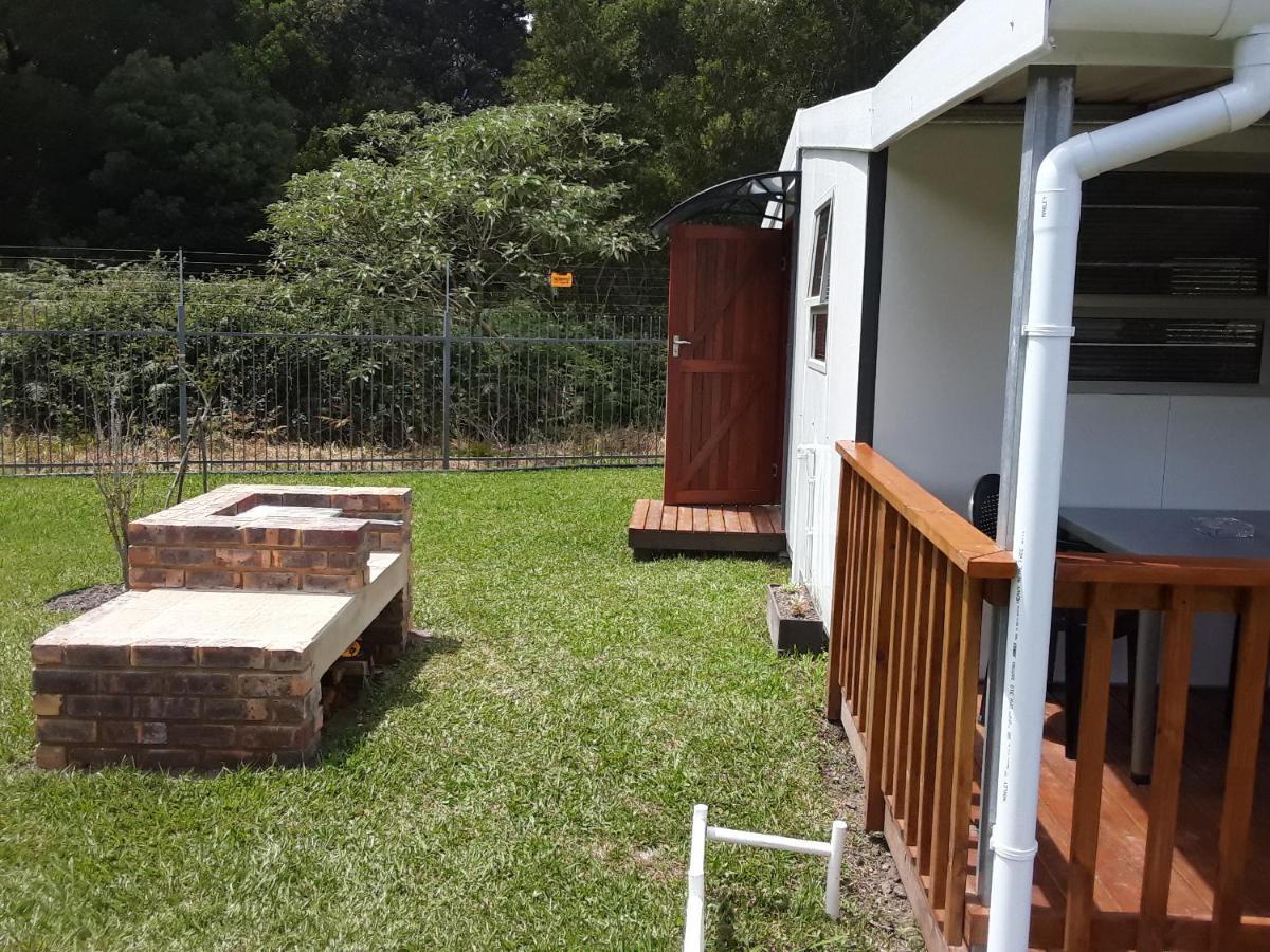 Nadine'S Self - Catering Accommodation Stormsrivier Bagian luar foto