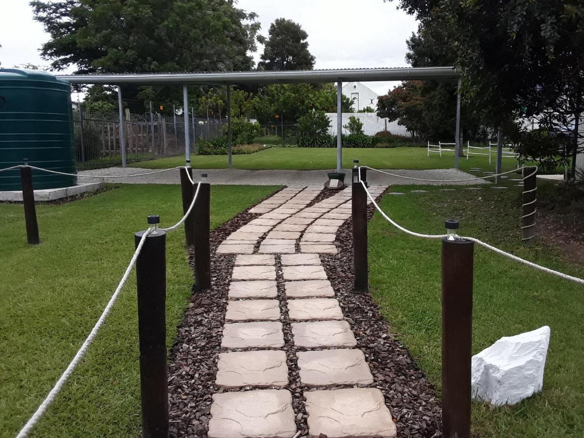 Nadine'S Self - Catering Accommodation Stormsrivier Bagian luar foto
